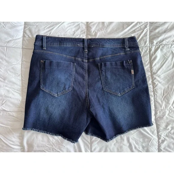 1822 Denim Women's Jean Shorts Size 14 Blue Cut Off New With Tags - Picture 8 of 11